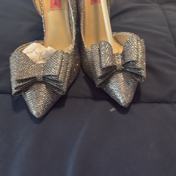 Women Silver heels - Picture 3 of 5